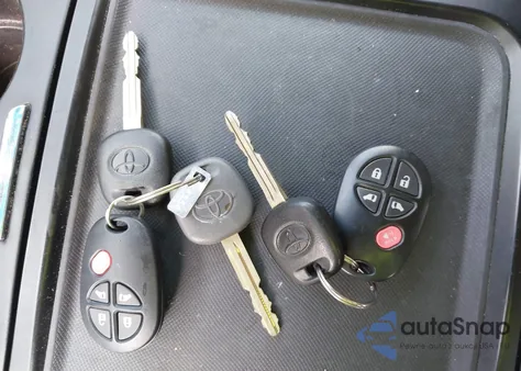 2015 Toyota Sienna Le from USA, damaged, VIN 5TDKK3DC8FS545085